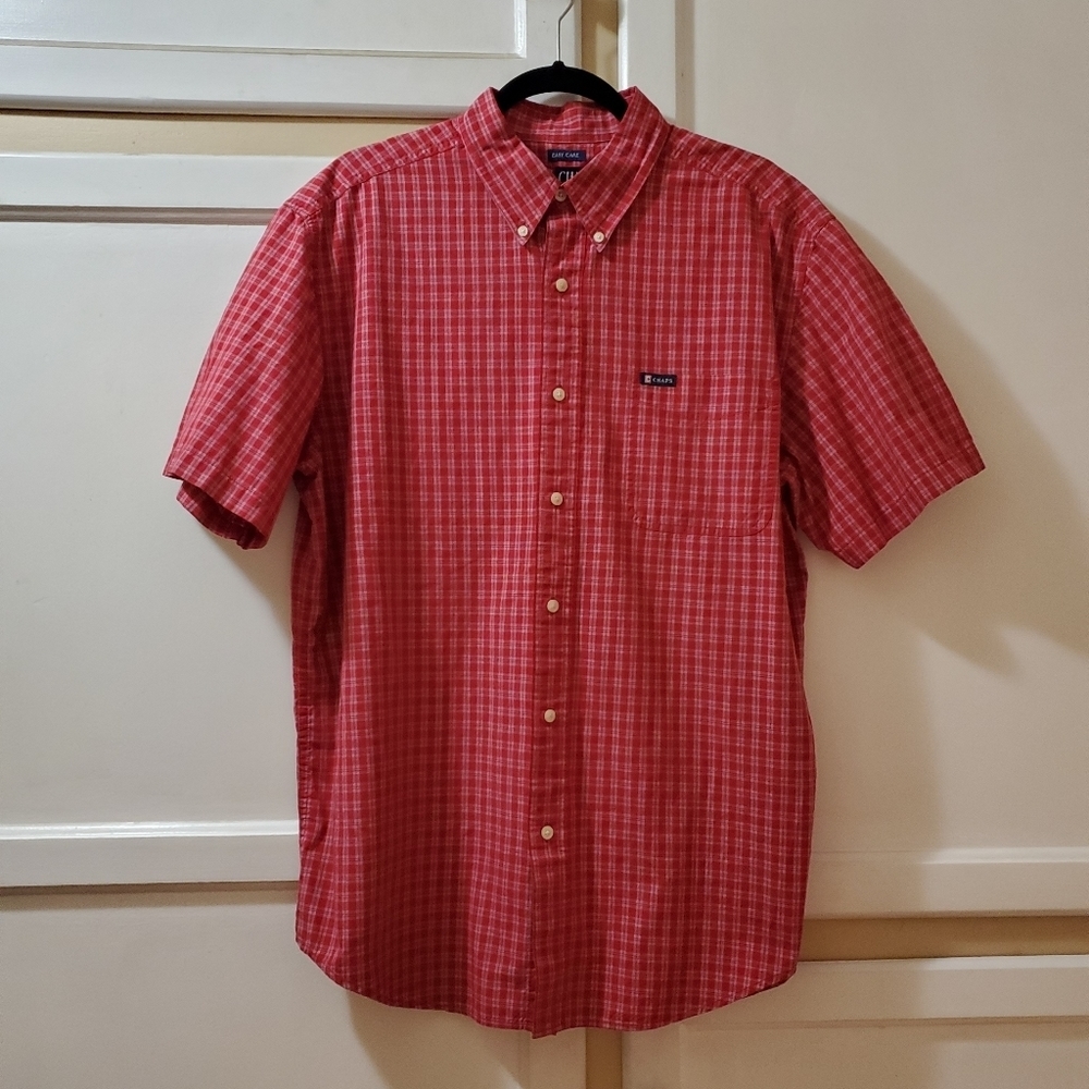 CHAPS Men's Easy Care Short-sleeved Shirt